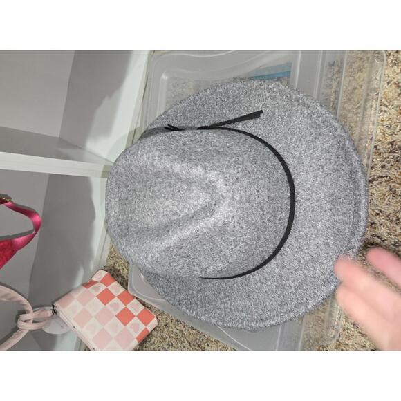 Cat & Jack Other - Cat & Jack Kids Grey Felt Fedora Hat with Black Band‎